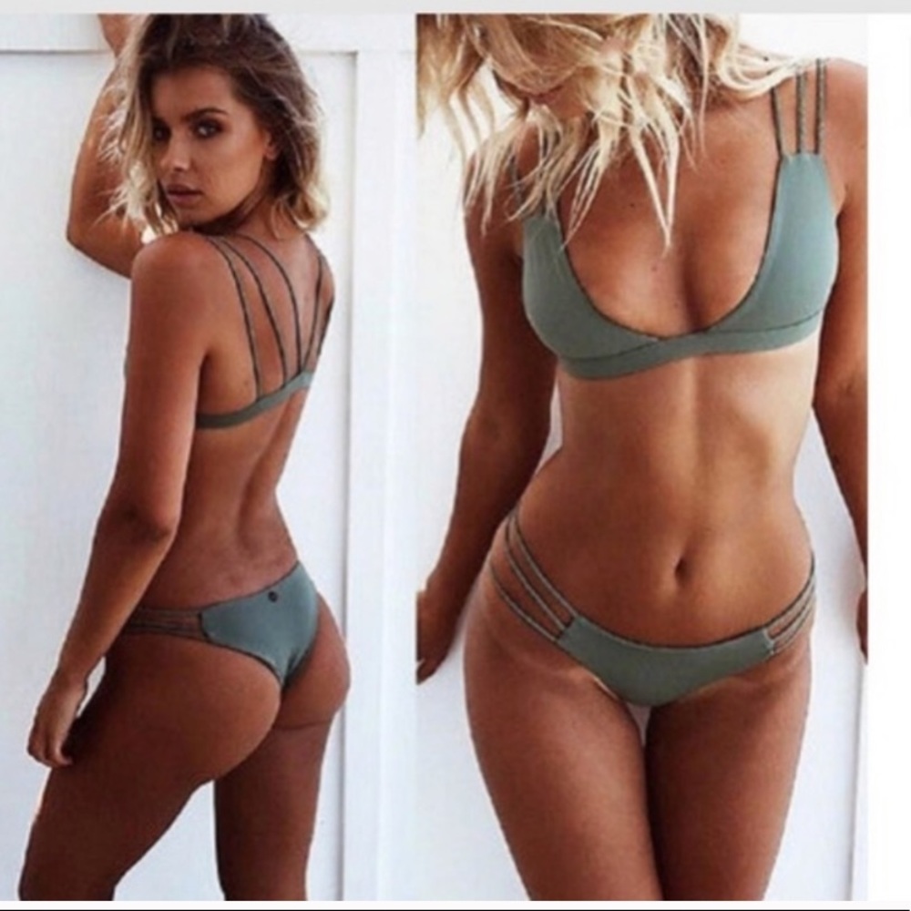 Strappy grey bikini! 
